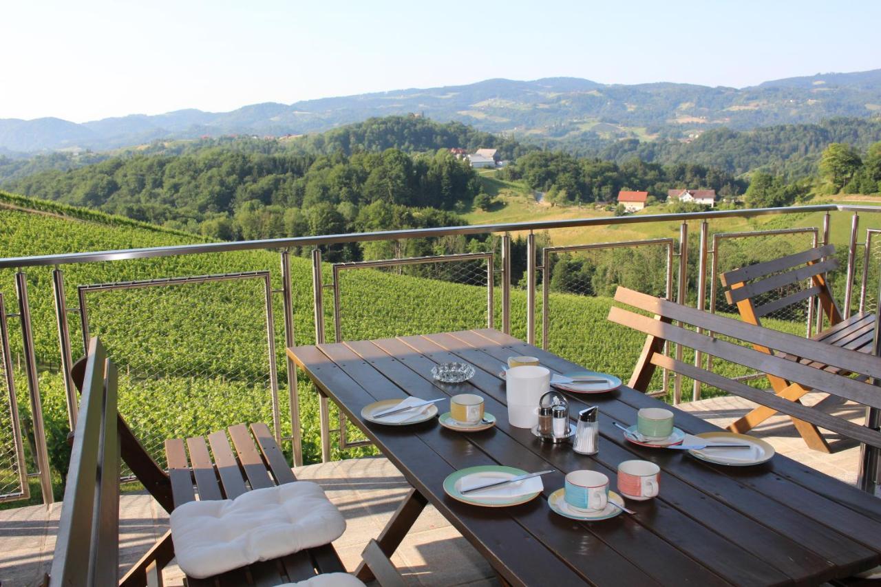 Weingut Fellner Bed & Breakfast Leutschach Exterior photo